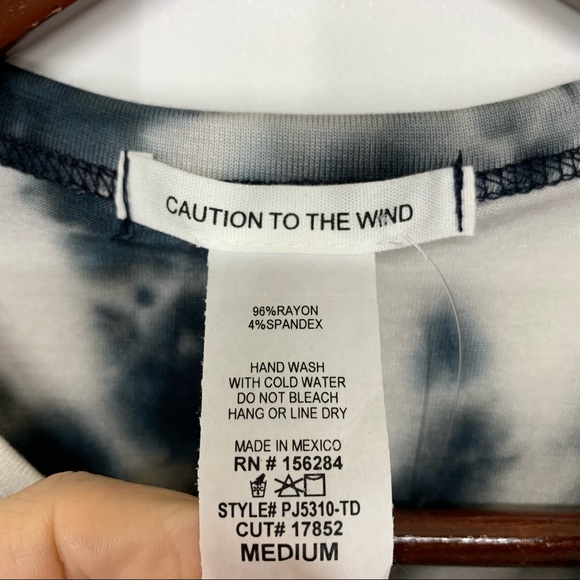 Positive Vibes Only Dark Tie Dye Hot Pink Tied Front Soft Tee New Nwot Sz Small - Picture 6 of 9